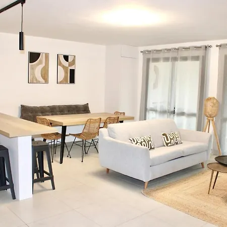 Appartement Superbe Port De *